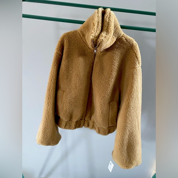 Free People Get Cozy Teddy Jacket ✨ Camel Size Medium | tan neutral zipper - Picture 4 of 16